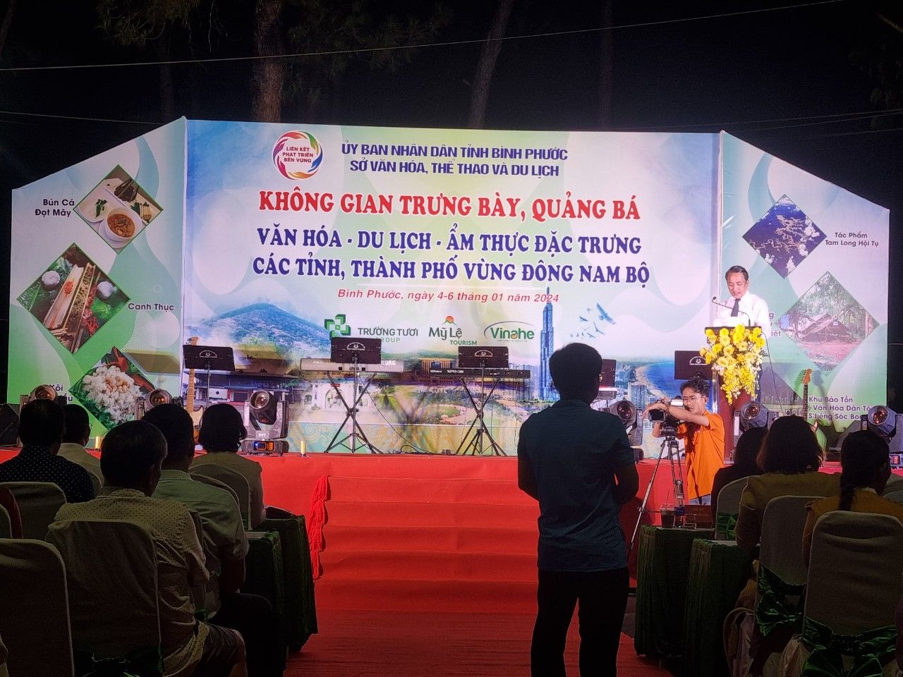 M.E.R THAM GIA TRƯNG BÀY SẢN PHẨM TẠI KHÔNG GIAN TRƯNG BÀY, QUẢNG BÁ VĂN HÓA - DU LỊCH - ẨM THỰC ĐẶC TRƯNG CÁC TỈNH, THÀNH PHỐ VÙNG ĐÔNG NAM BỘ NĂM 2024